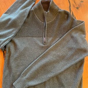 Men's sweater